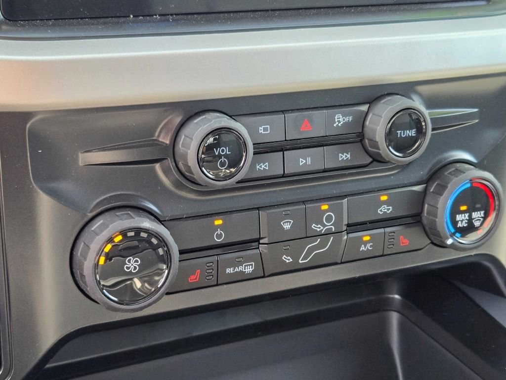 New 2026 Ford F350 XLT w/ XLT Premium Package image 27