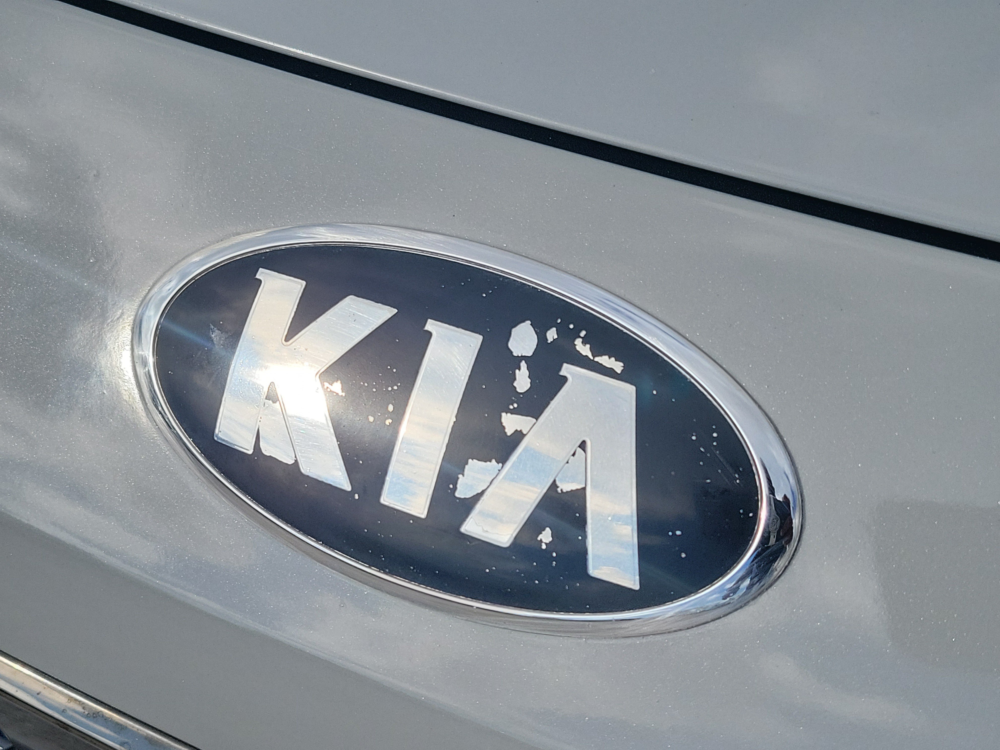 Used 2020 Kia Stinger GT1 RWD image 10