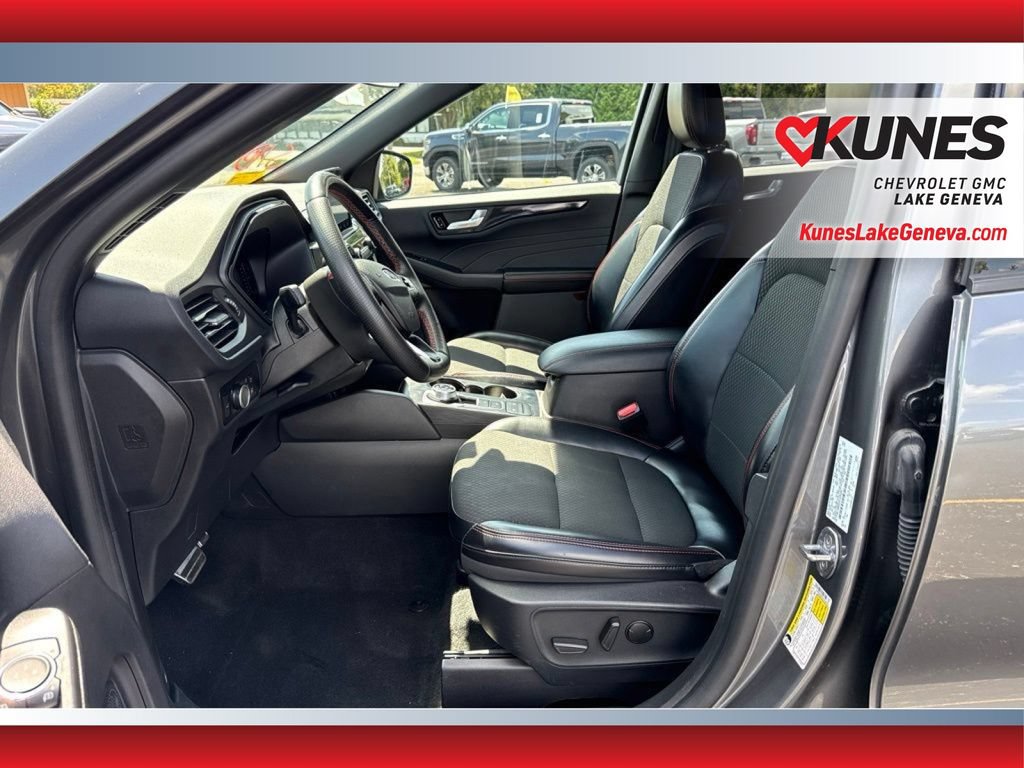 Used 2024 Ford Escape ST-Line AWD/4WD image 14