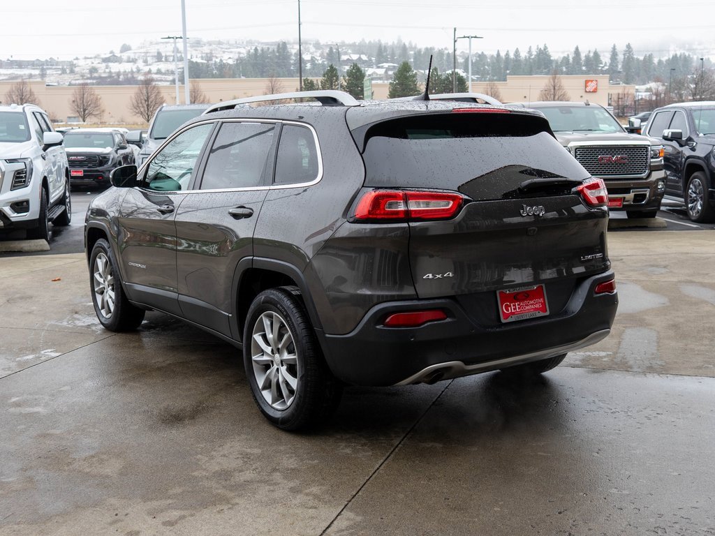Used 2018 Jeep Cherokee Limited image 5