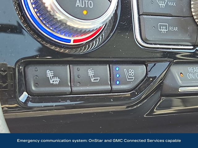 Used 2022 GMC Yukon Denali w/ Denali Premium Package AWD/4WD image 20