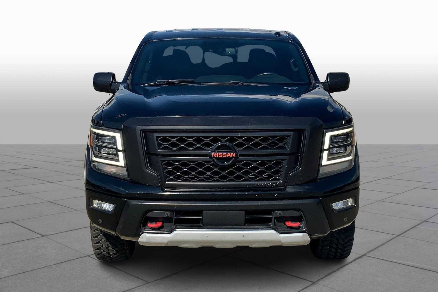 Used 2021 Nissan Titan PRO-4X w/ Pro-4x Utility Package image 3