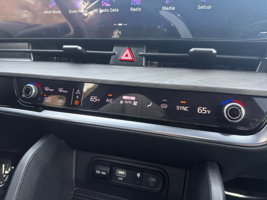 Used 2025 Kia Sportage X-Pro image 21