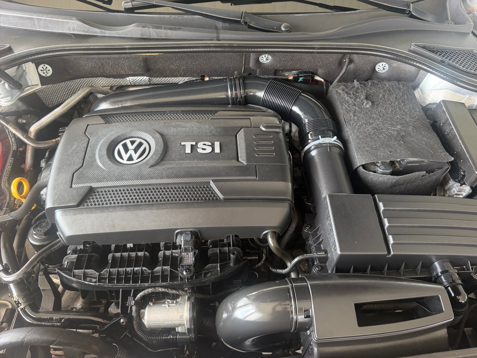 Used 2017 Volkswagen Passat 1.8T SE FWD image 25