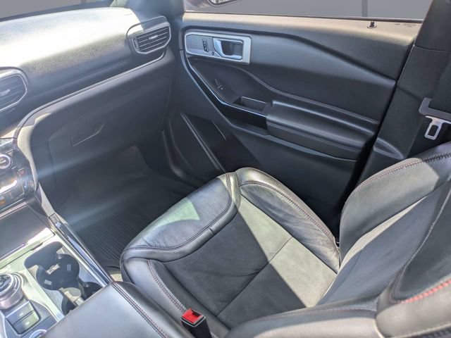Used 2023 Ford Explorer ST w/ Equipment Group 401A AWD/4WD image 18