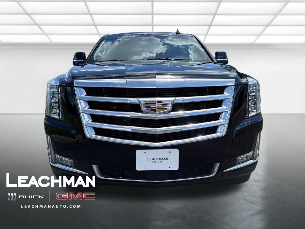 Used 2018 Cadillac Escalade Premium Luxury AWD/4WD image 10