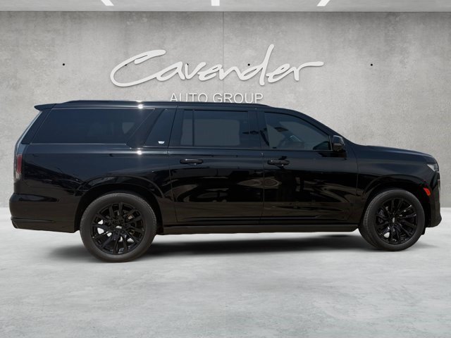 Certified 2024 Cadillac Escalade ESV Sport Platinum w/ LPO, ONYX Package AWD/4WD image 15