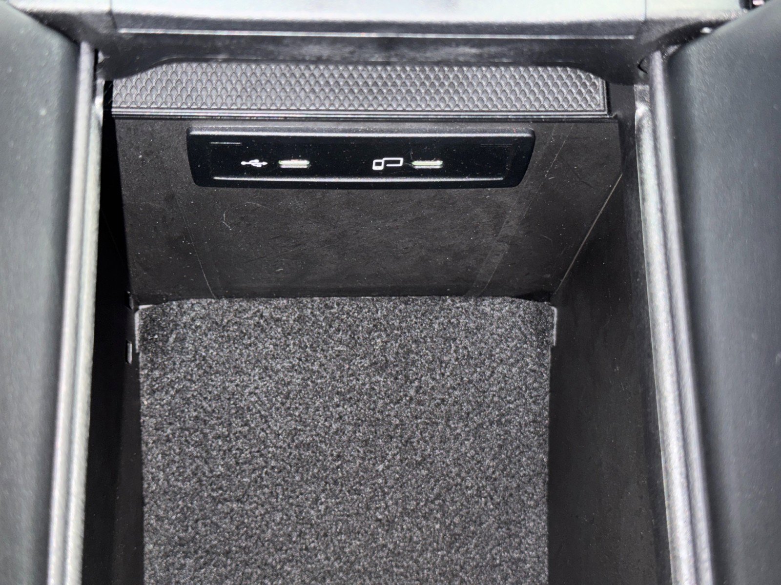 Used 2021 Mercedes-Benz GLC 300 image 31