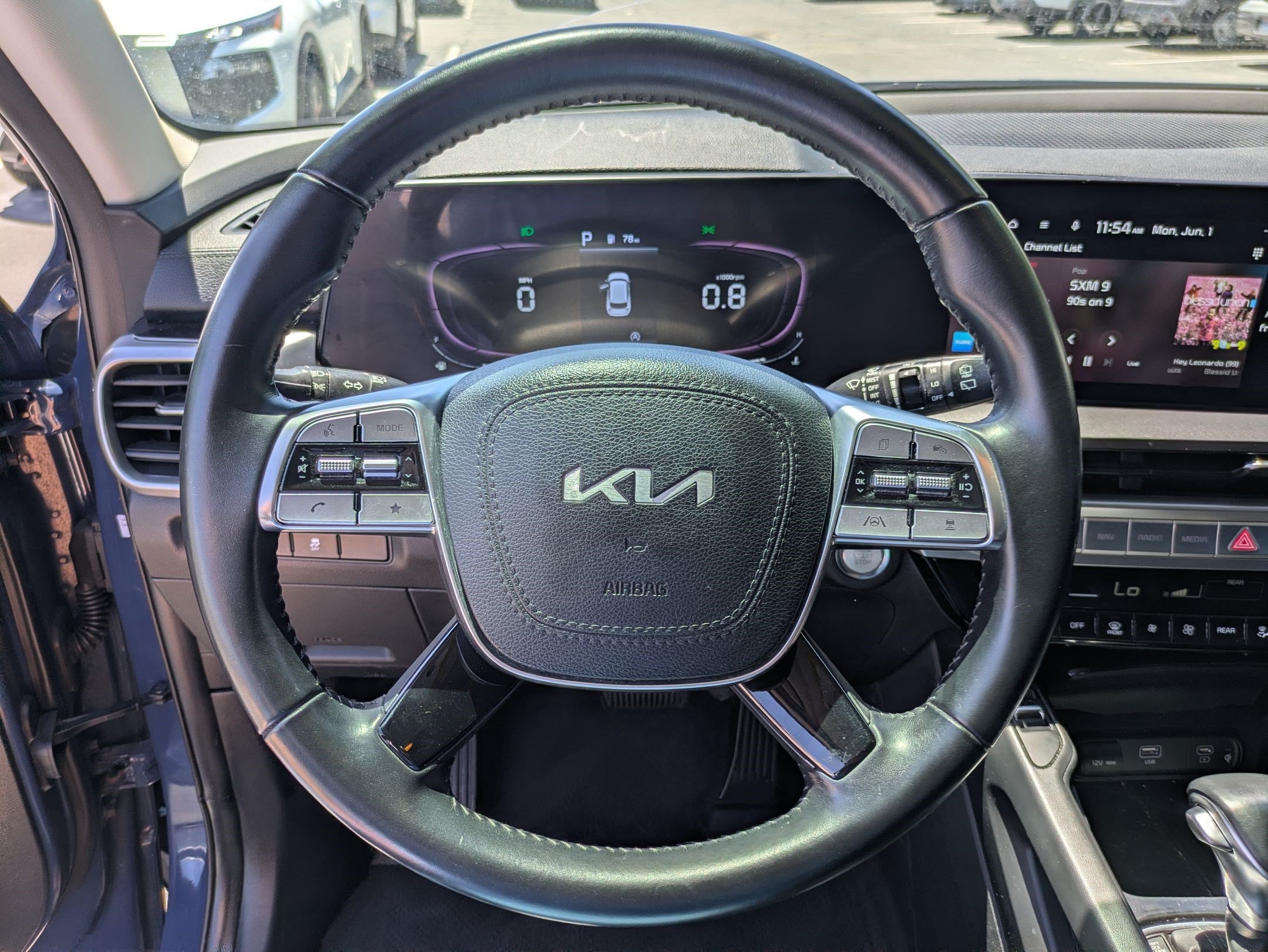 Used 2023 Kia Telluride S AWD/4WD image 18