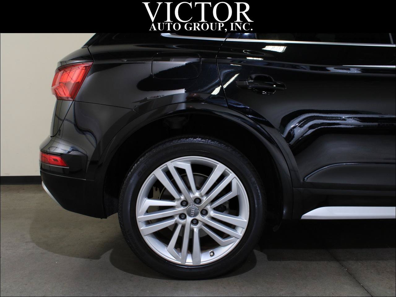 Used 2018 Audi Q5 Prestige AWD/4WD image 12