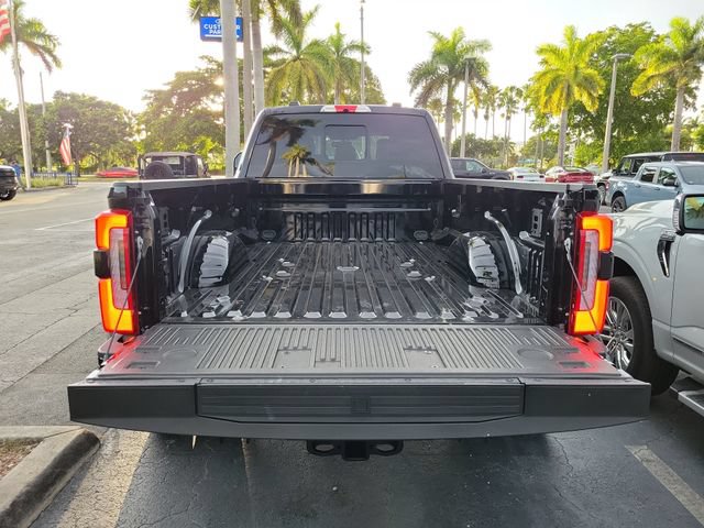 Used 2026 Ford F450 Platinum w/ FX4 Off-Road Package AWD/4WD image 7