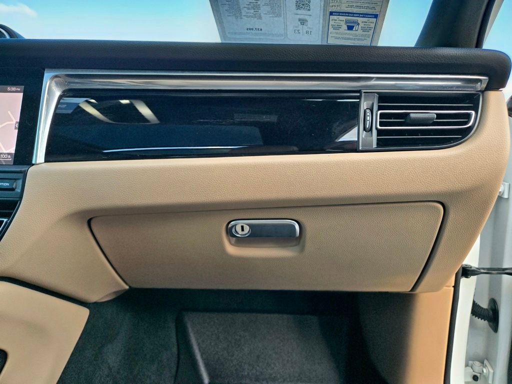 Used 2020 Porsche Macan S image 49