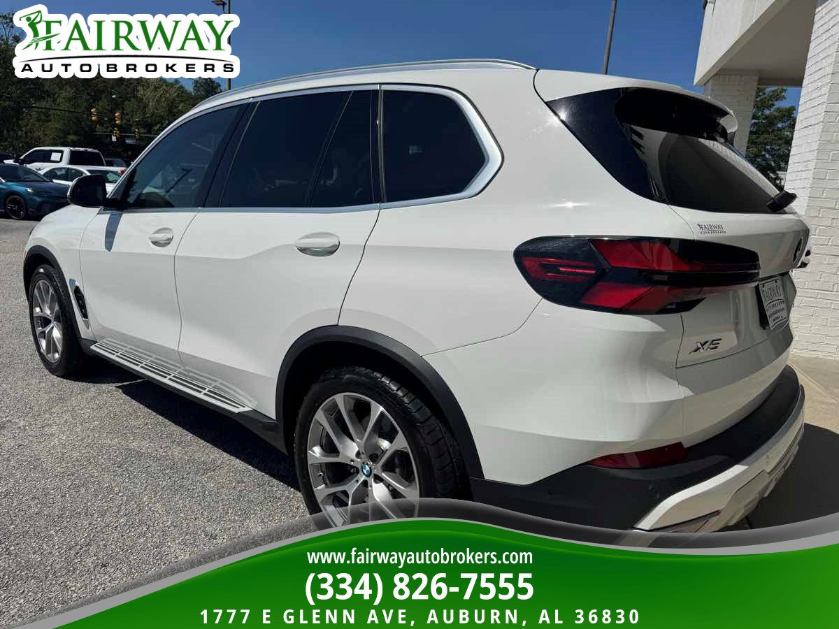 Used 2026 BMW X5 xDrive40i w/ Climate Comfort Package AWD/4WD image 8