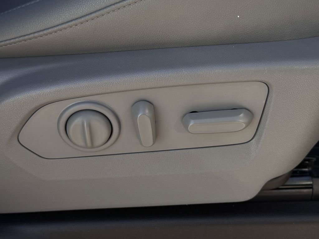 Used 2022 Chevrolet Silverado 1500 LTZ w/ LTZ Premium Texas Edition image 29