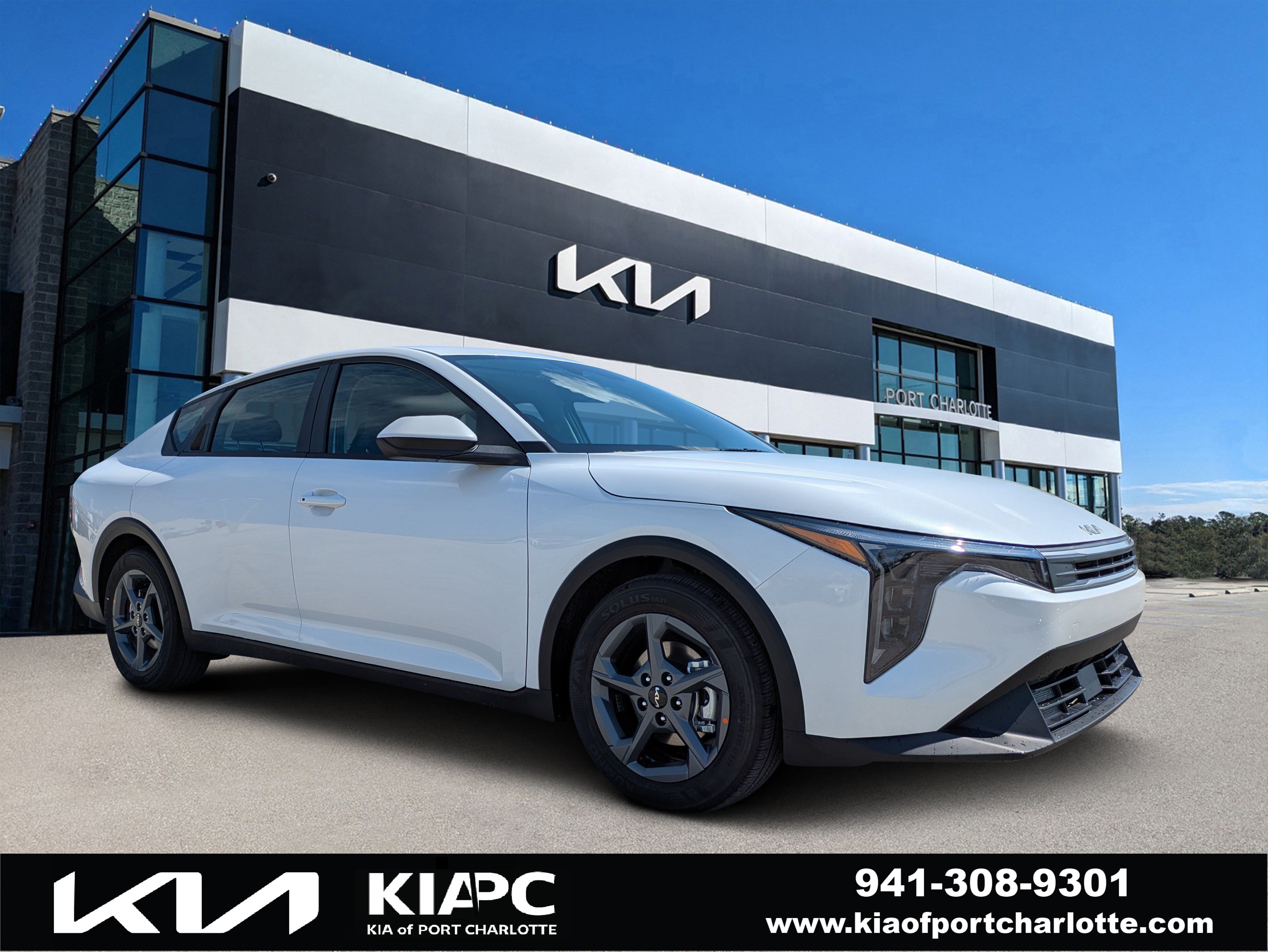 New 2026 Kia K4 FWD video 1
