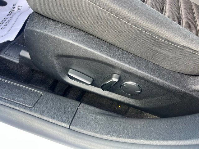 Certified 2019 Ford Fusion SE FWD image 20
