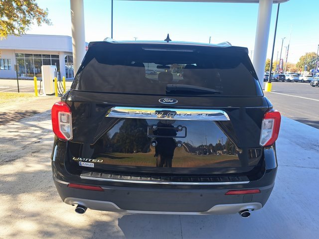 Certified 2021 Ford Explorer Limited w/ Equipment Group 301A image 5