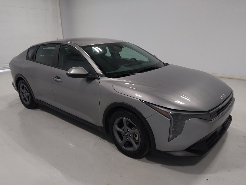 Used 2025 Kia K4 FWD image 13