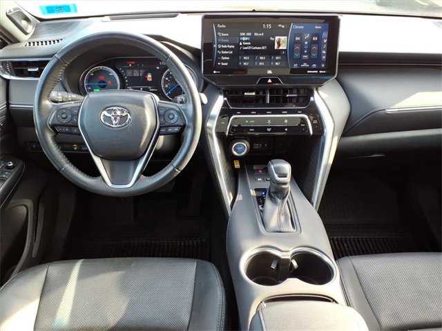 Used 2022 Toyota Venza Limited w/ Advanced Technology Package image 11