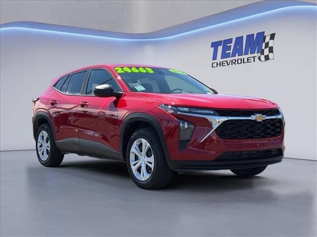 Certified 2026 Chevrolet Trax LS FWD image 5
