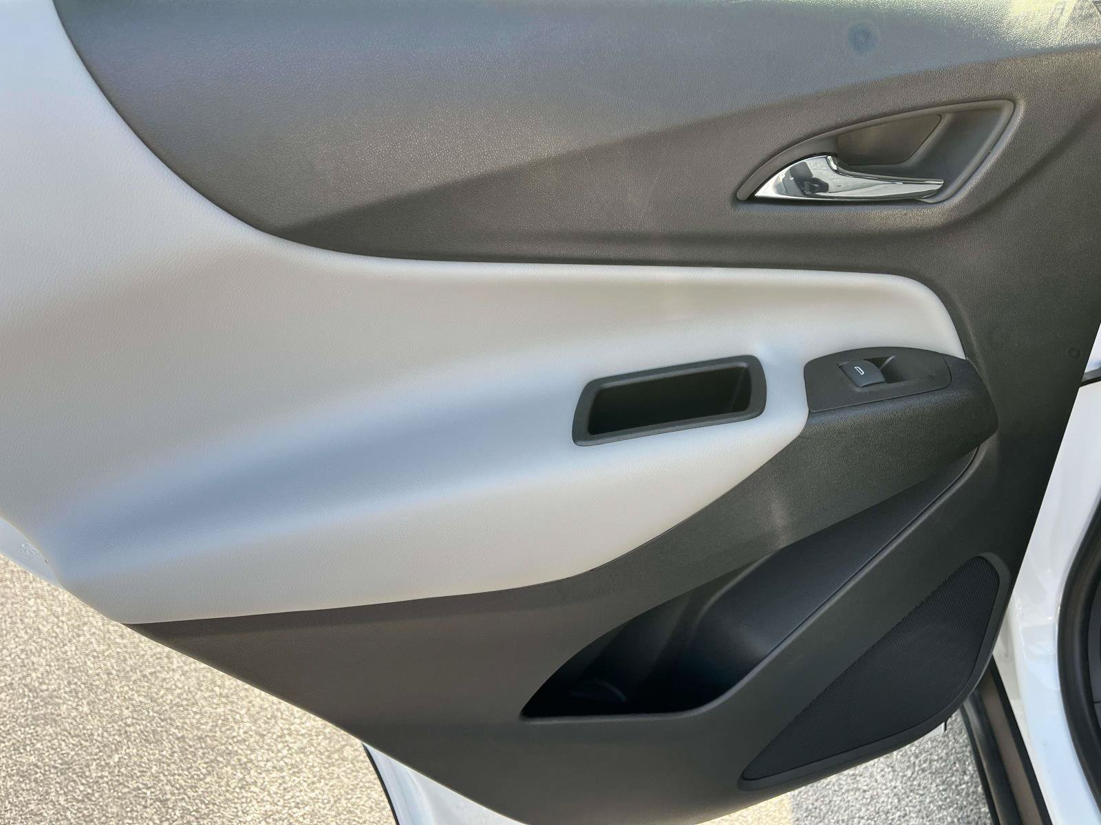 Used 2023 Chevrolet Equinox LS w/ LS Convenience Package FWD image 18
