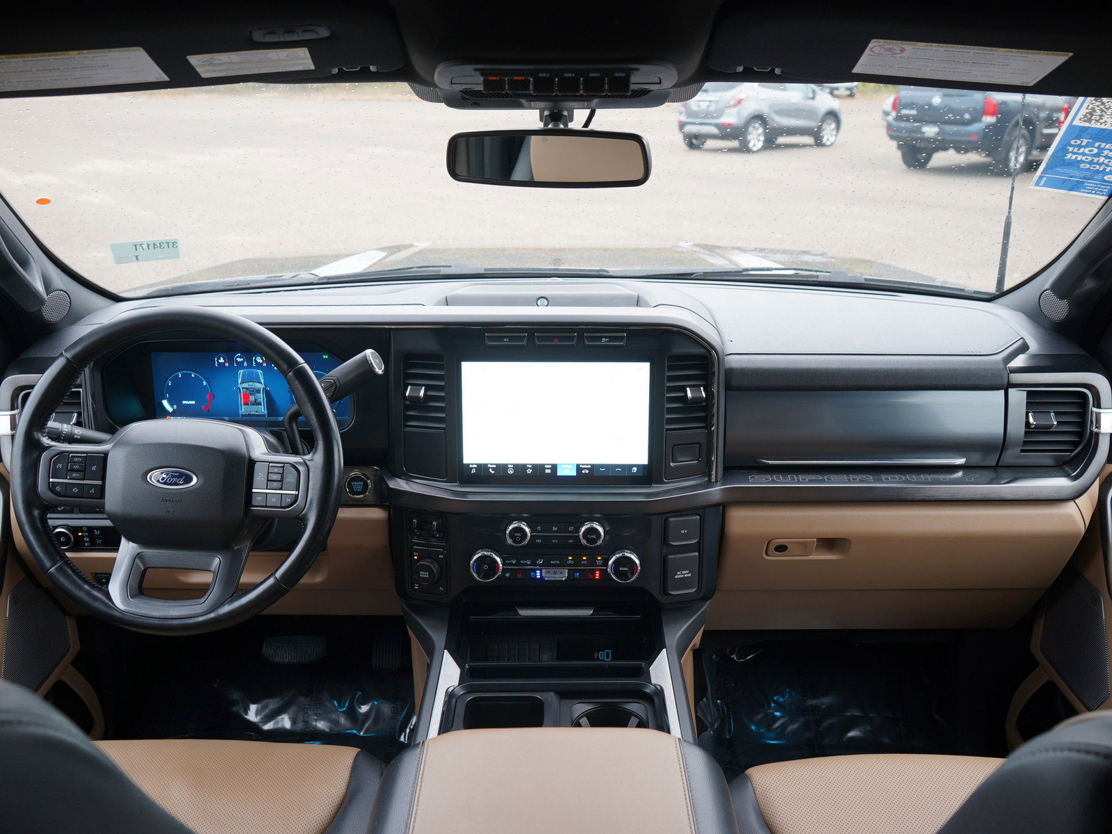 Used 2023 Ford F350 Lariat image 18