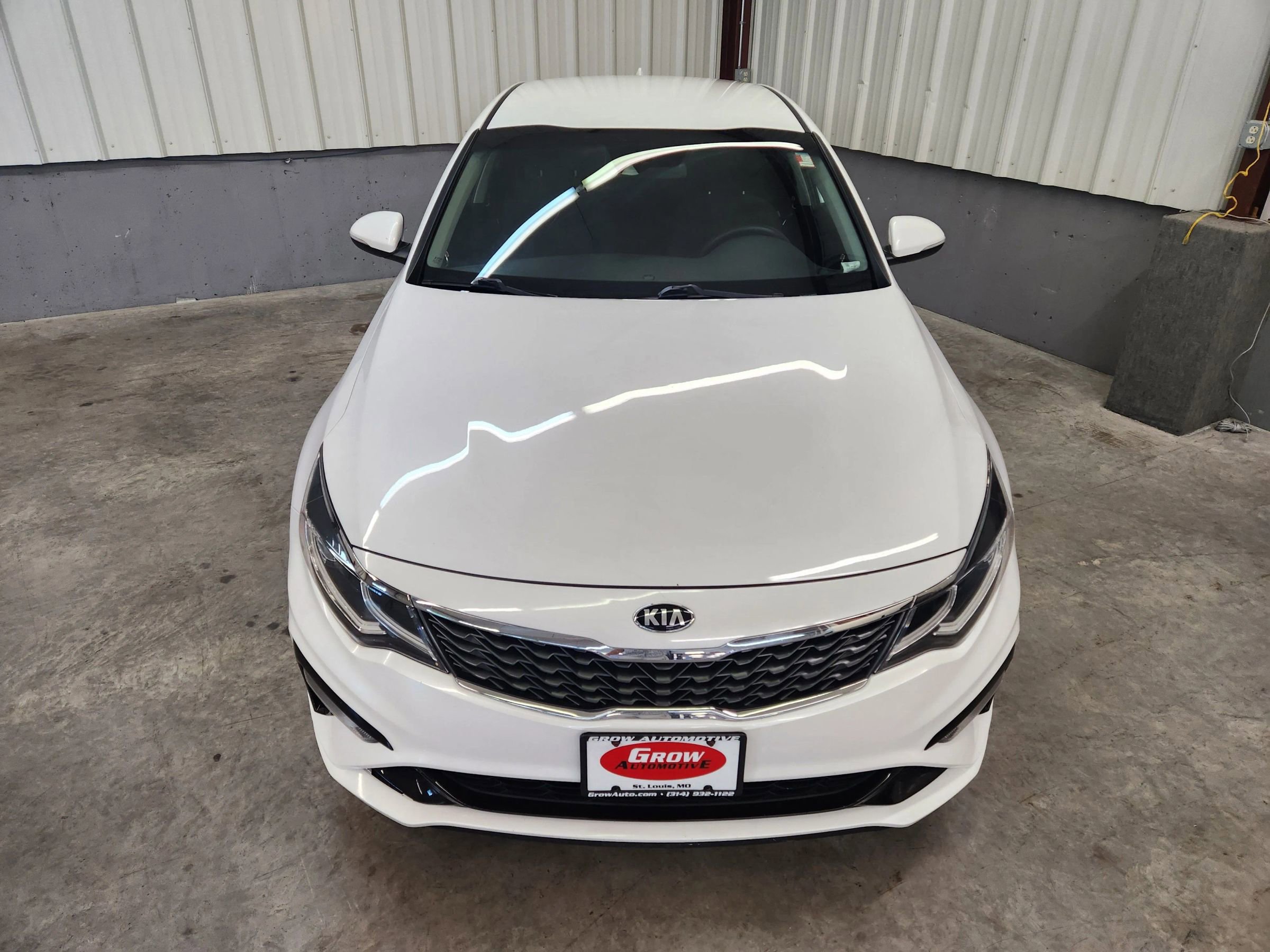 Used 2020 Kia Optima LX image 9