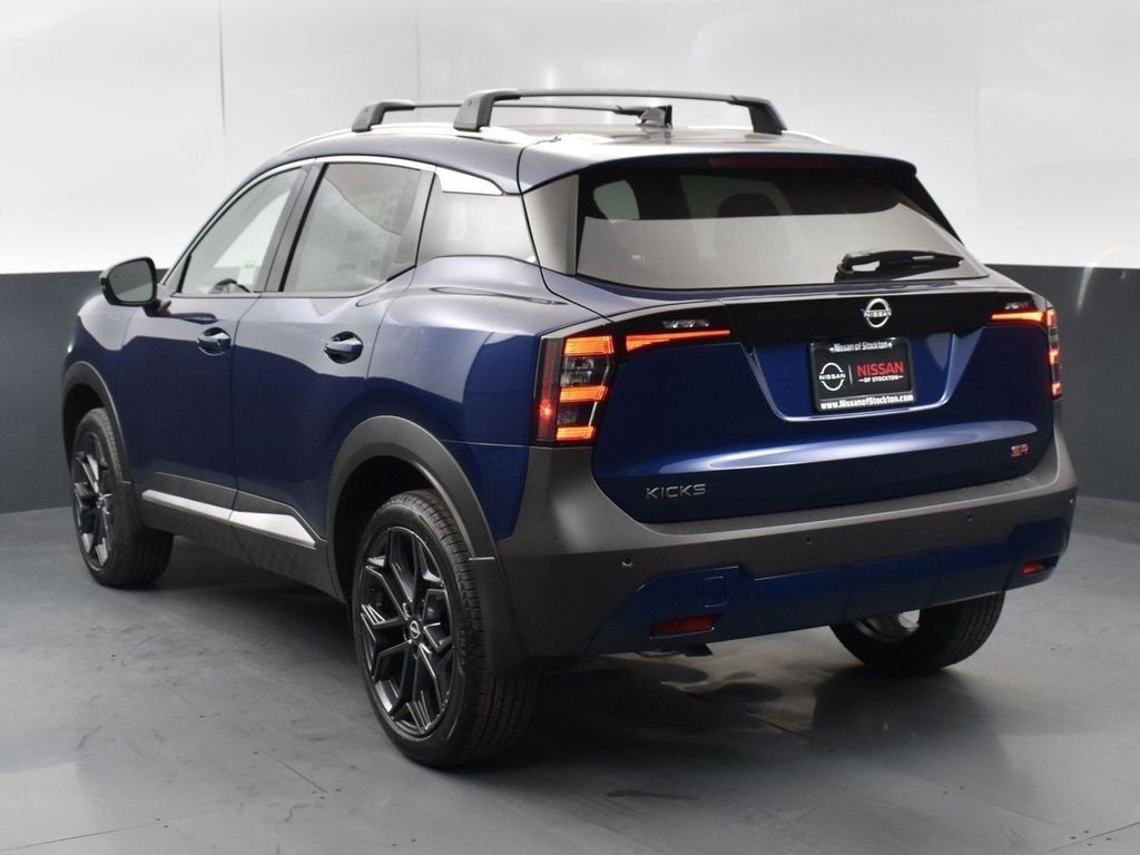 New 2026 Nissan Kicks SR w/ Illumination Package image 6