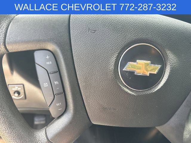 Used 2024 Chevrolet Express 2500 w/ Driver Convenience Package RWD image 16