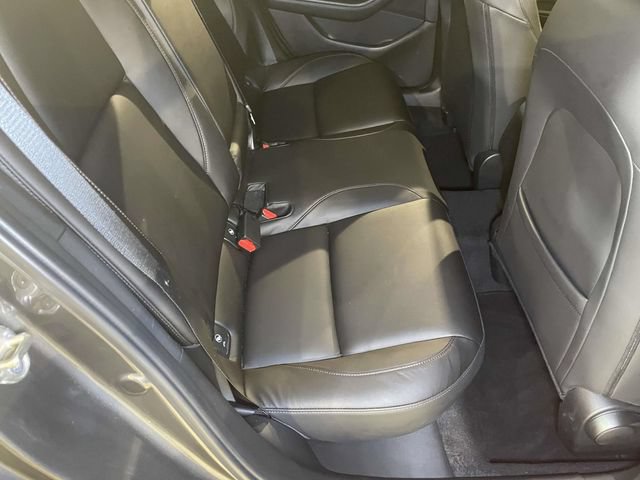 Used 2023 MAZDA MAZDA3 s FWD image 21