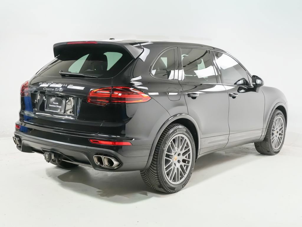 Certified 2017 Porsche Cayenne Turbo AWD/4WD image 10
