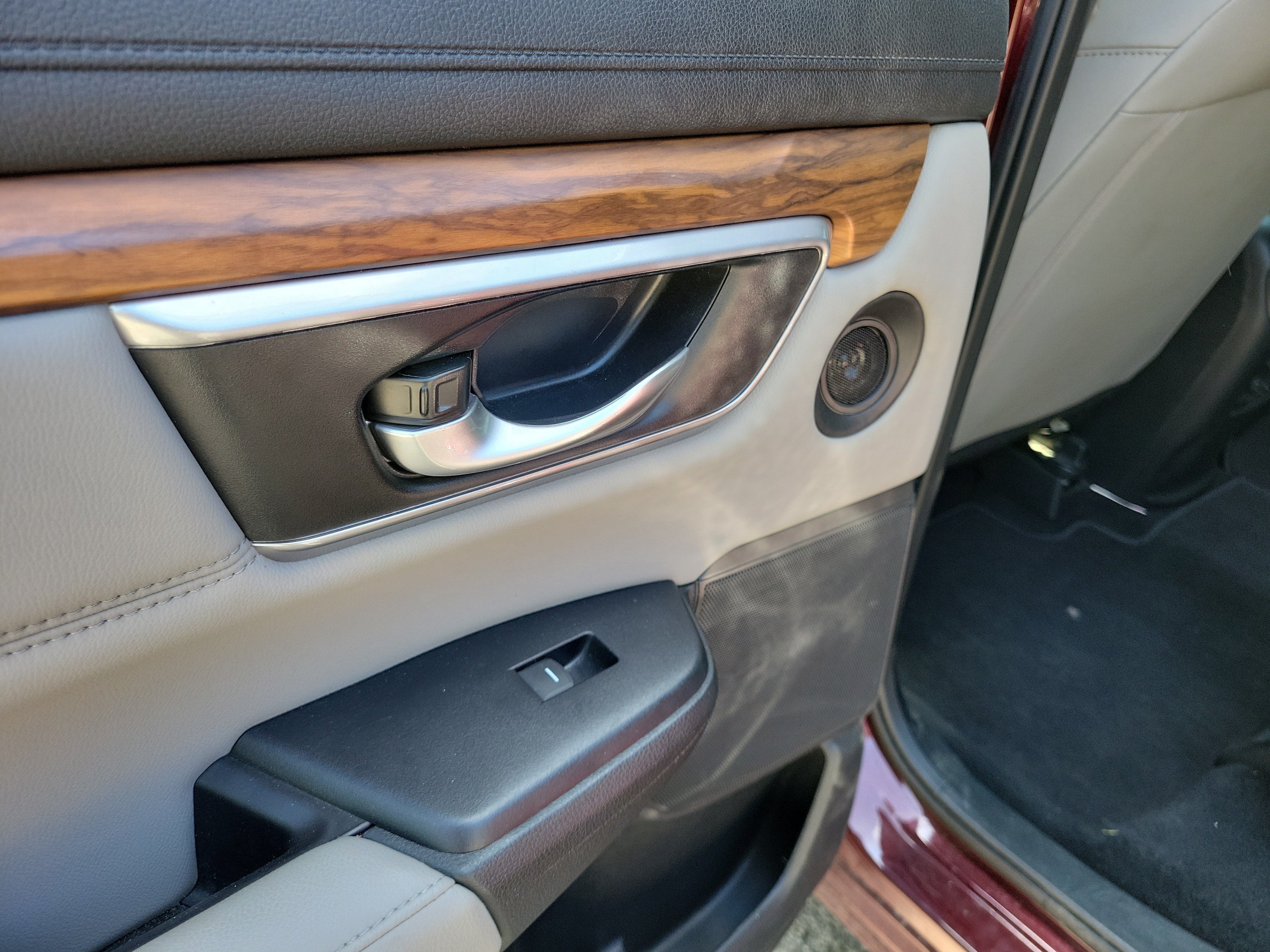 Used 2019 Honda CR-V Touring image 13