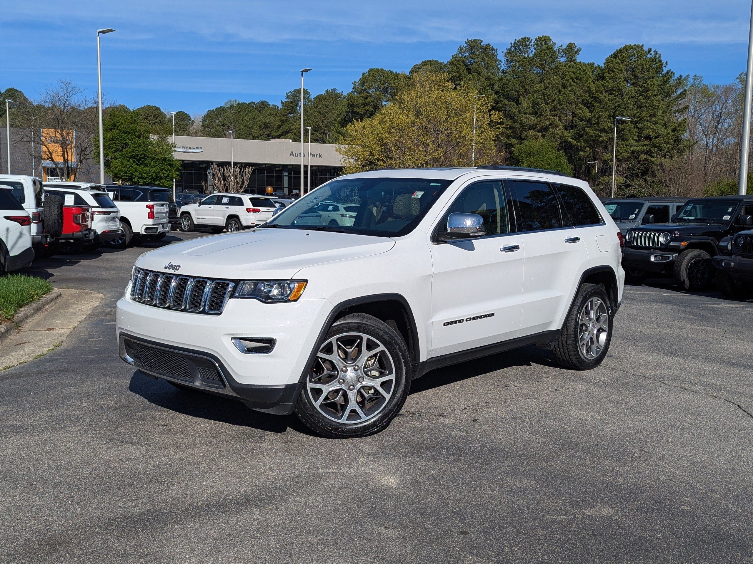 Certified 2021 Jeep Grand Cherokee Limited image 1