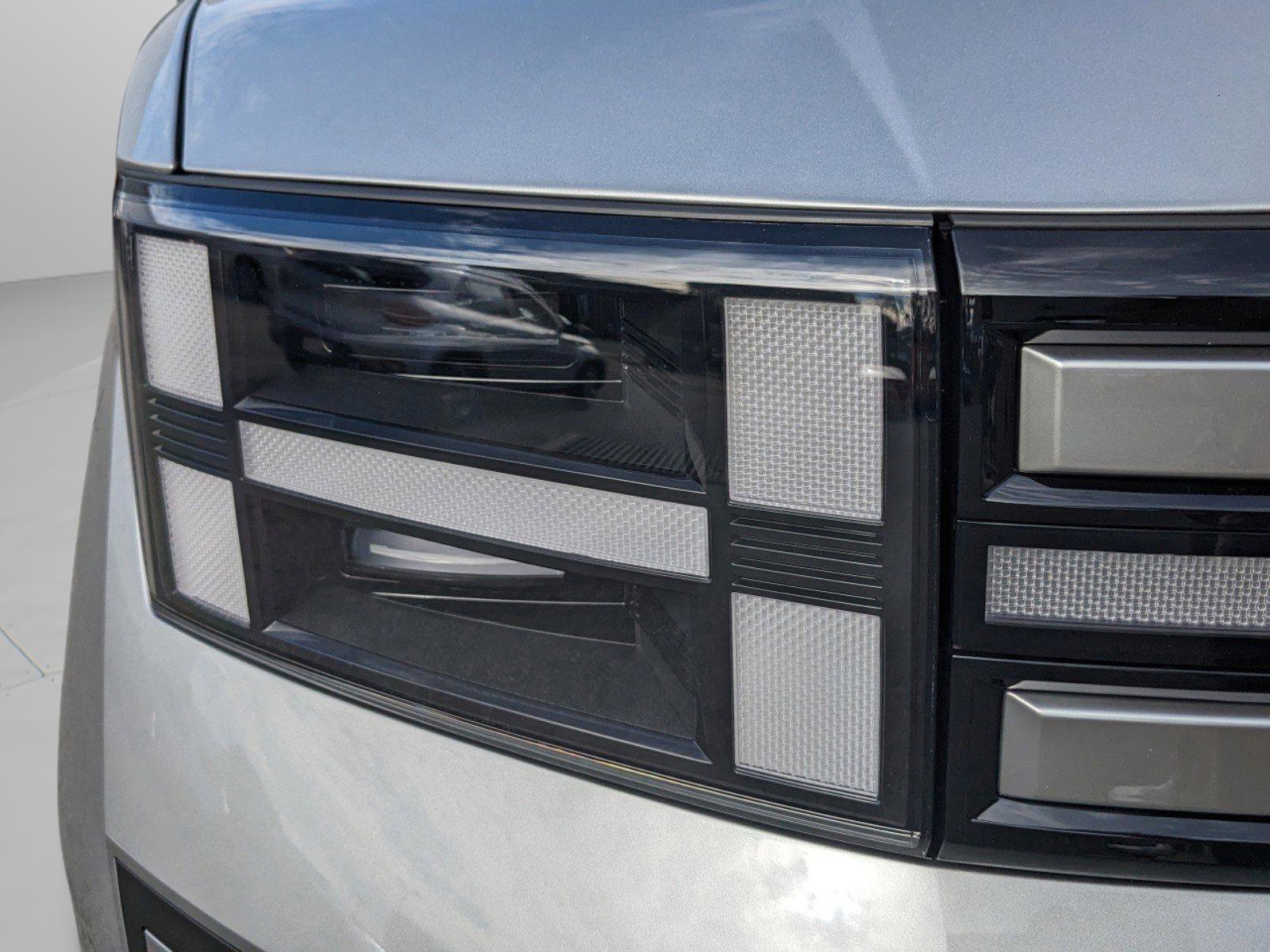 New 2026 Hyundai Santa Fe SE image 13