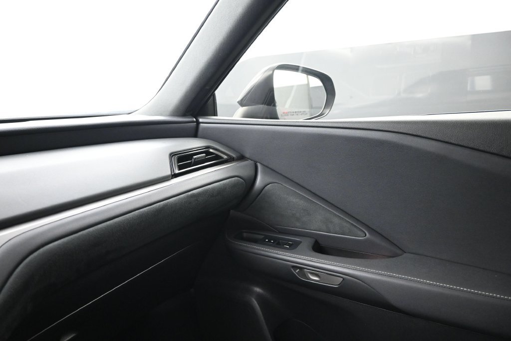 Used 2025 Lexus TX 500h AWD w/ Technology Package image 10