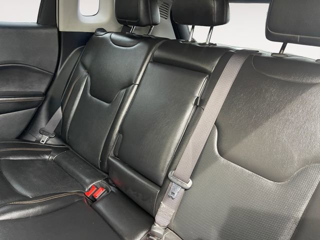 Used 2020 Jeep Compass Limited image 13