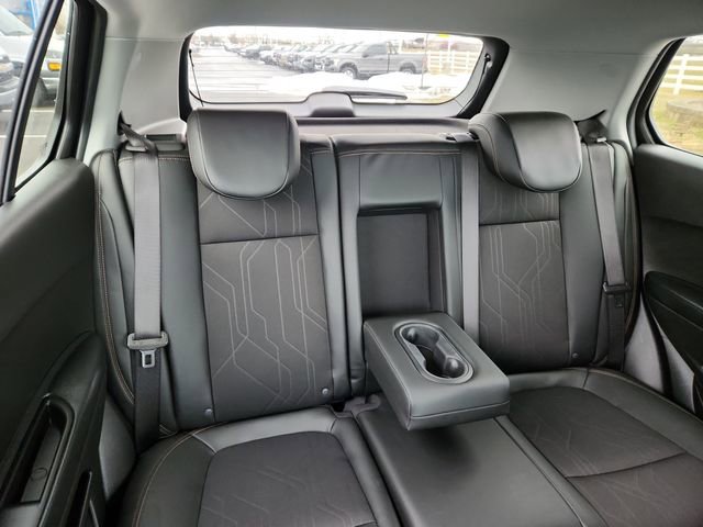 Used 2022 Chevrolet Trax LT w/ LT Convenience Package image 31