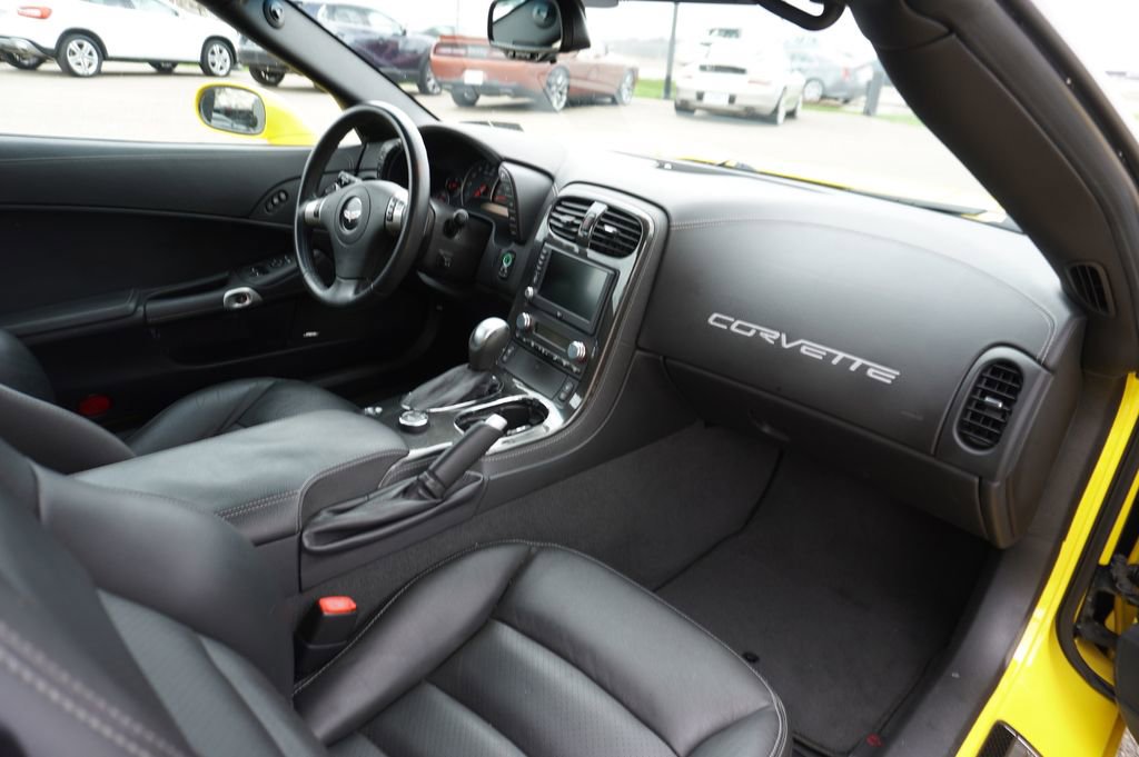 Used 2011 Chevrolet Corvette Grand Sport w/ Preferred Equipment Group image 7