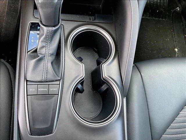 Used 2023 Toyota Camry SE FWD image 26
