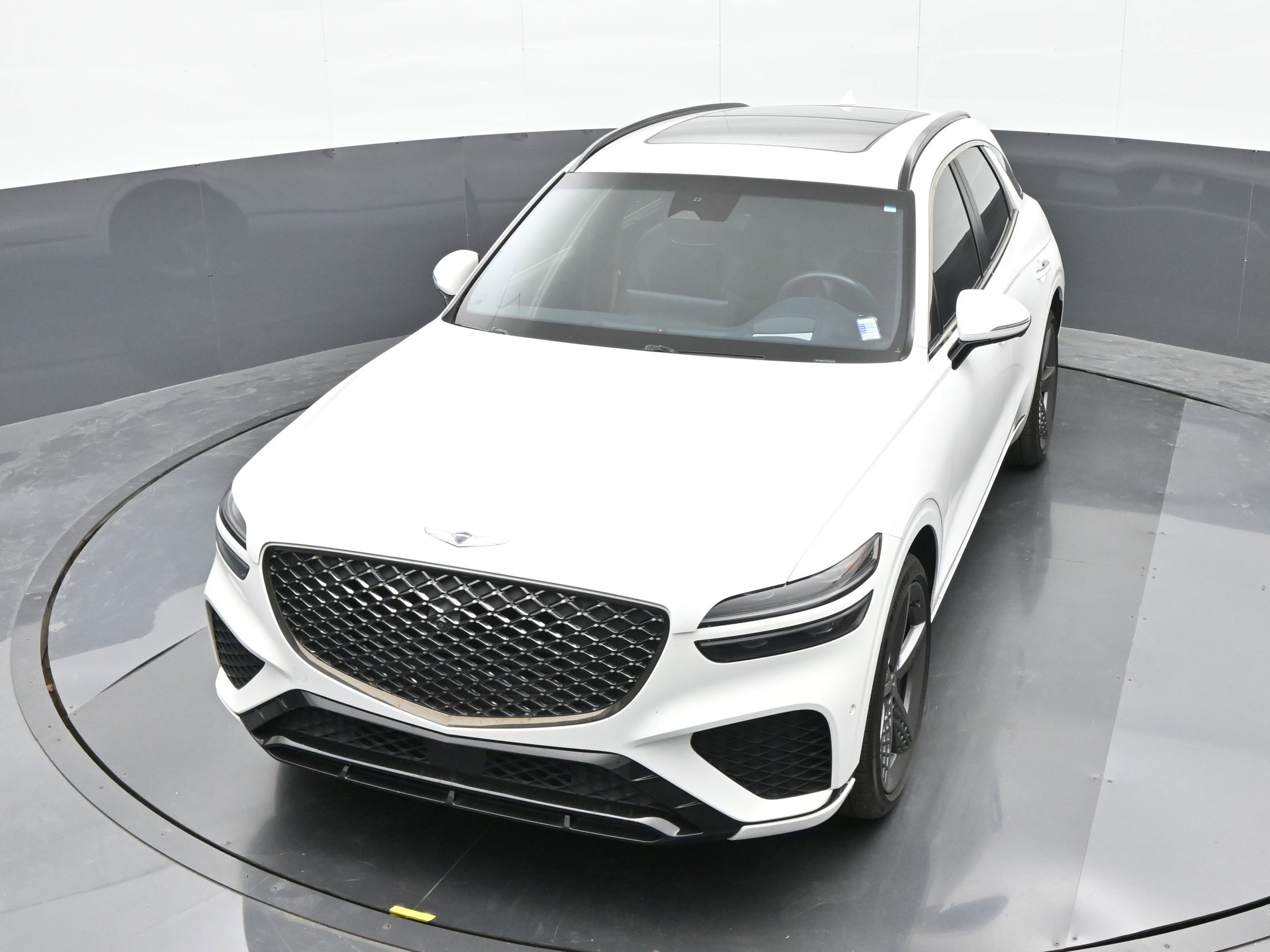 Used 2022 Genesis GV70 3.5T Sport w/ Sport Prestige Package image 32