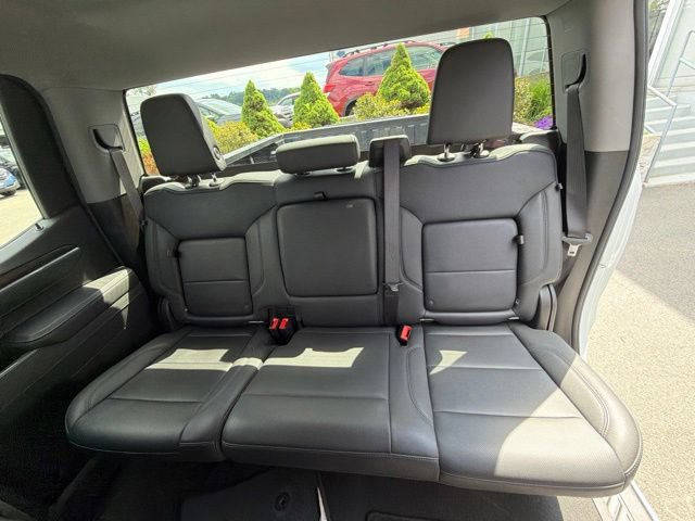 Certified 2025 GMC Sierra 1500 SLT AWD/4WD image 21