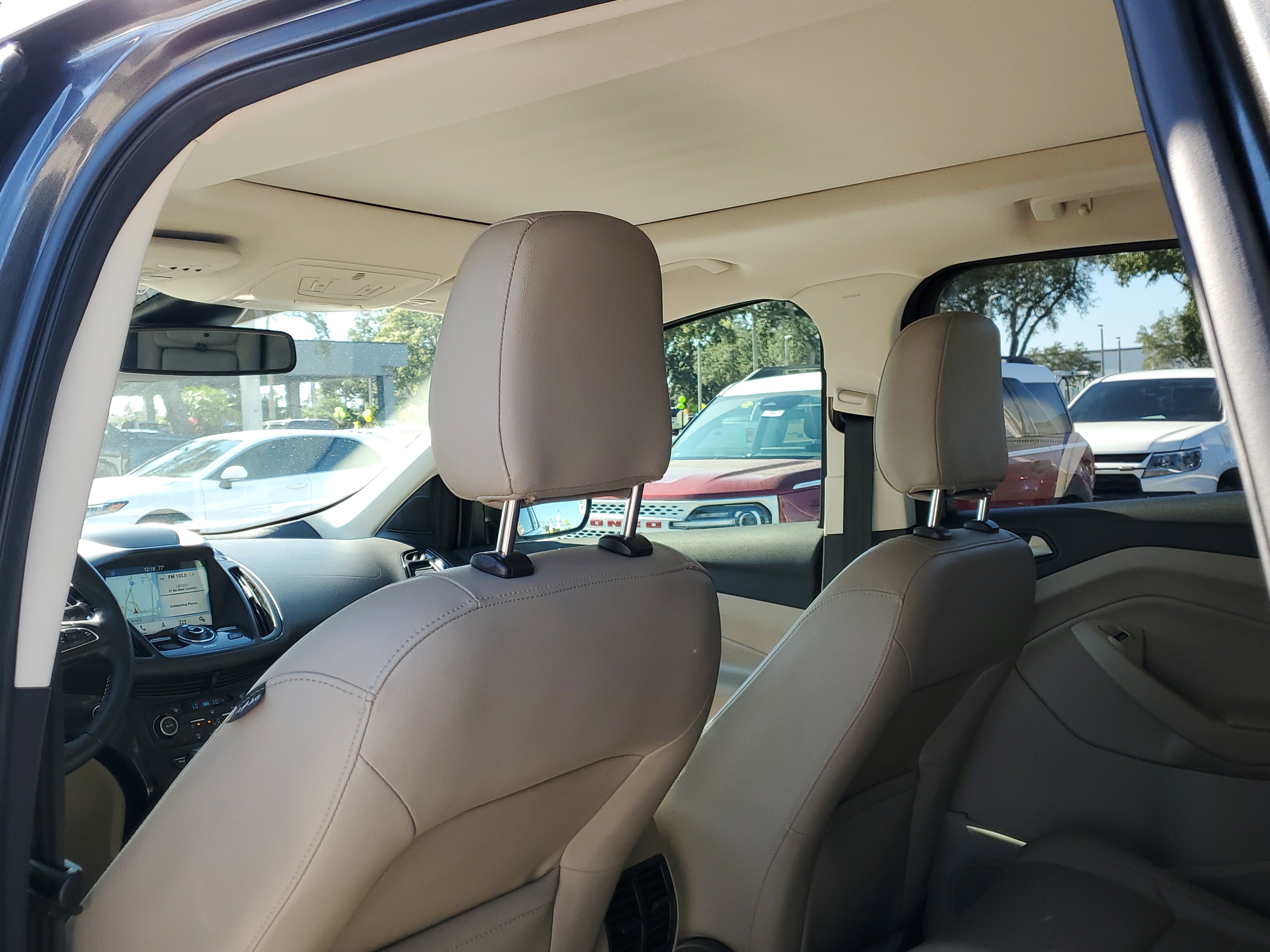 Used 2019 Ford Escape Titanium image 14