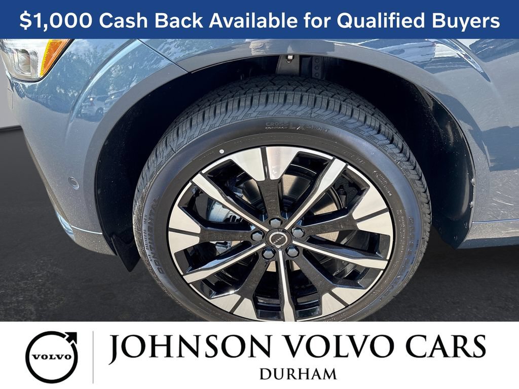 New 2026 Volvo XC60 B5 Plus w/ Protection Package Premier AWD/4WD image 18