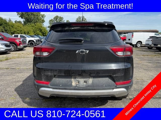 Used 2021 Chevrolet TrailBlazer LT w/ Convenience Package FWD image 2
