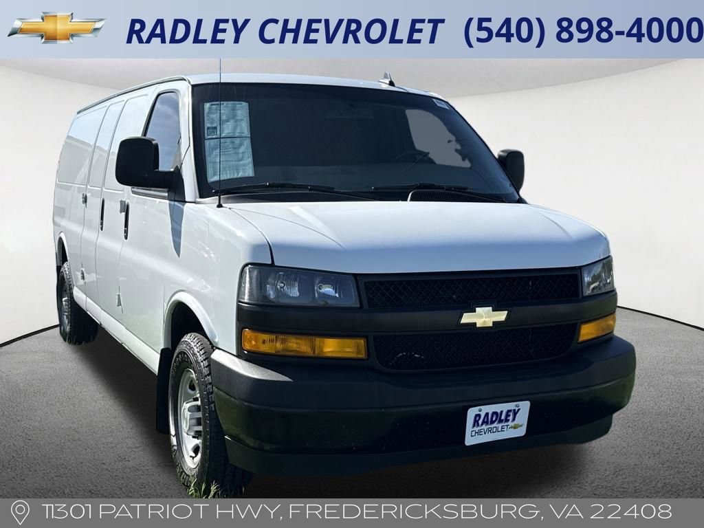 Used 2022 Chevrolet Express 2500 Extended image 17