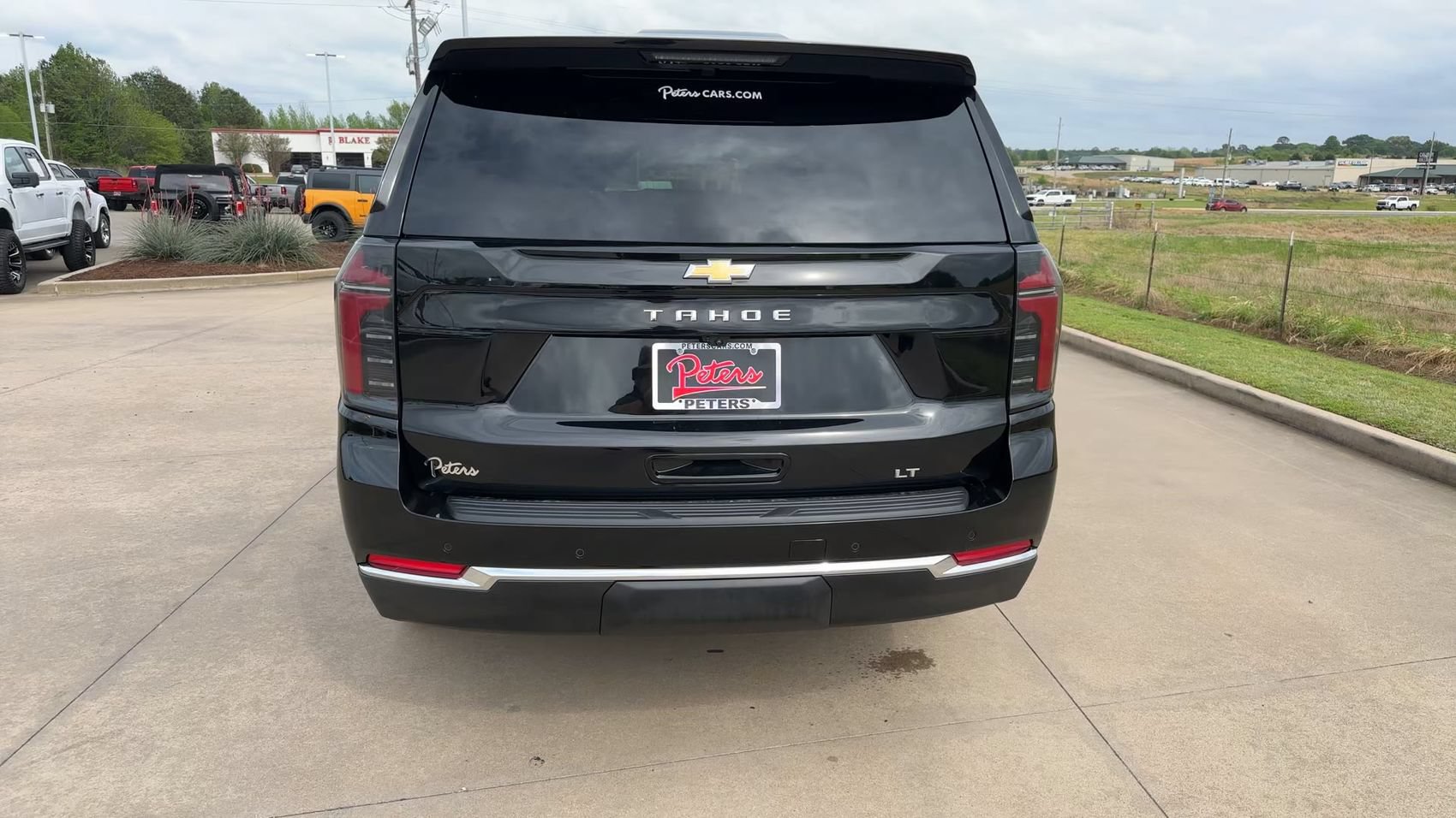 Used 2025 Chevrolet Tahoe LT AWD/4WD image 8