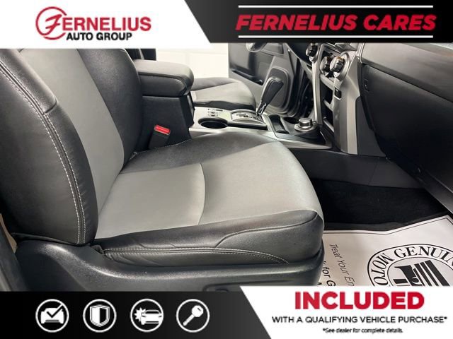 Used 2022 Toyota 4Runner SR5 Premium w/ Moonroof Package image 32