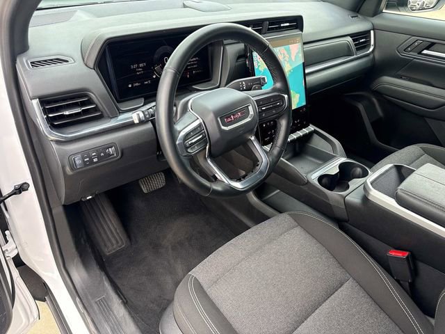 Used 2025 GMC Terrain Elevation AWD/4WD image 24