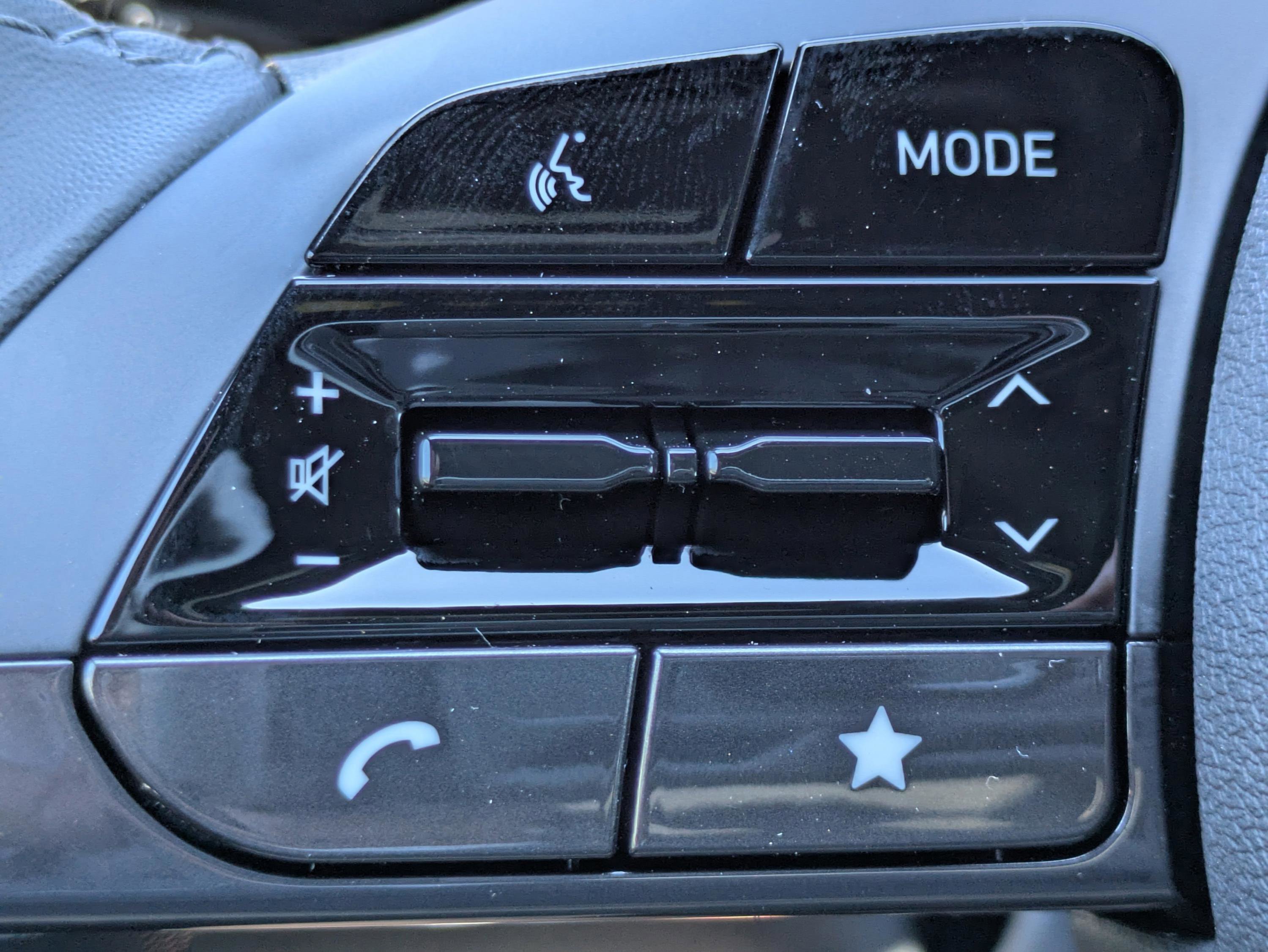 New 2026 Hyundai Elantra Sport FWD image 36