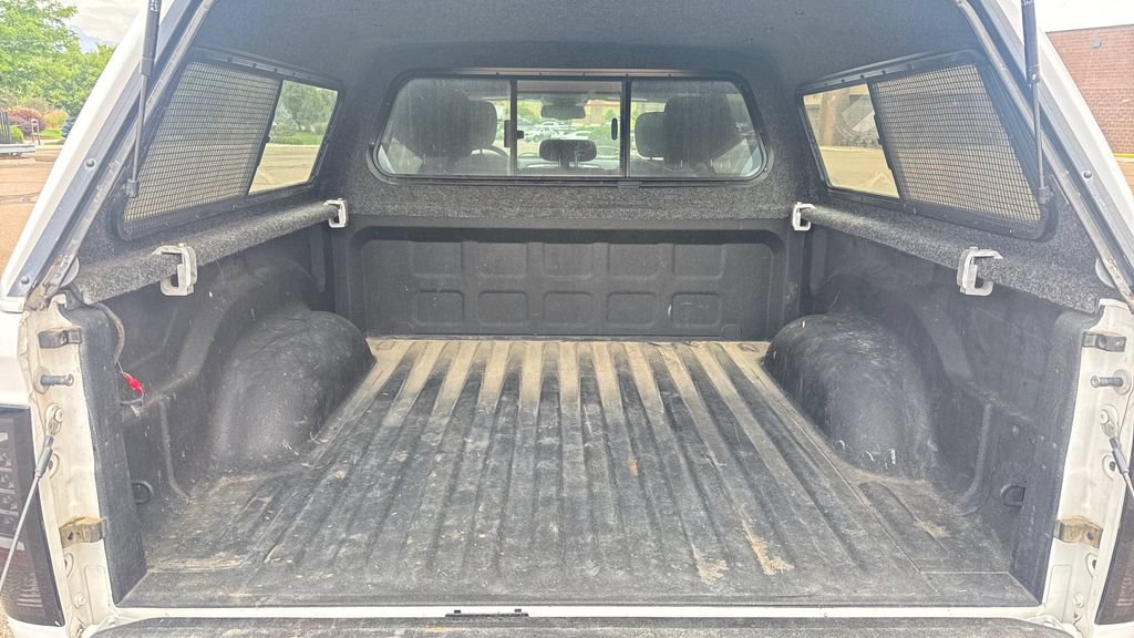 Used 2019 RAM 1500 Classic SLT w/ Luxury Group AWD/4WD image 13